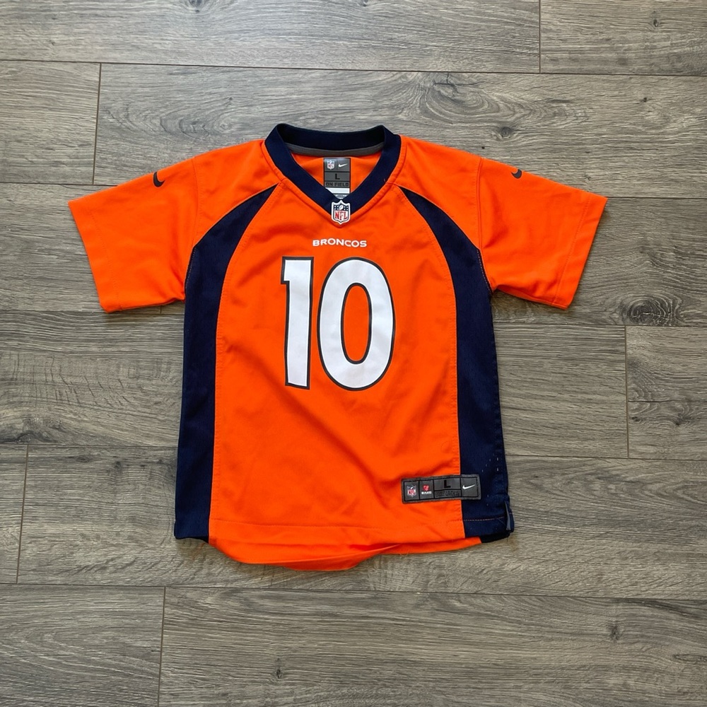 Broncos jersey